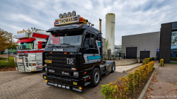 20251019-Tom-Holding-00087